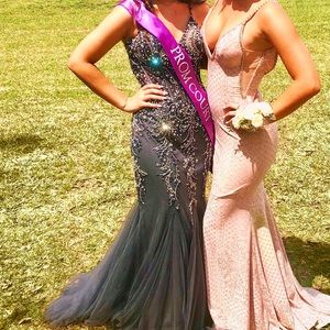 PROM DRESS. MAKE OFFERS